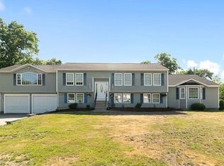 57 Brandon St, Billerica, MA 01821
