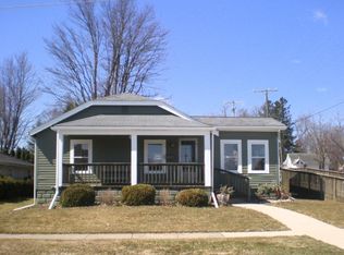 26 Austin St, Sandusky, MI 48471