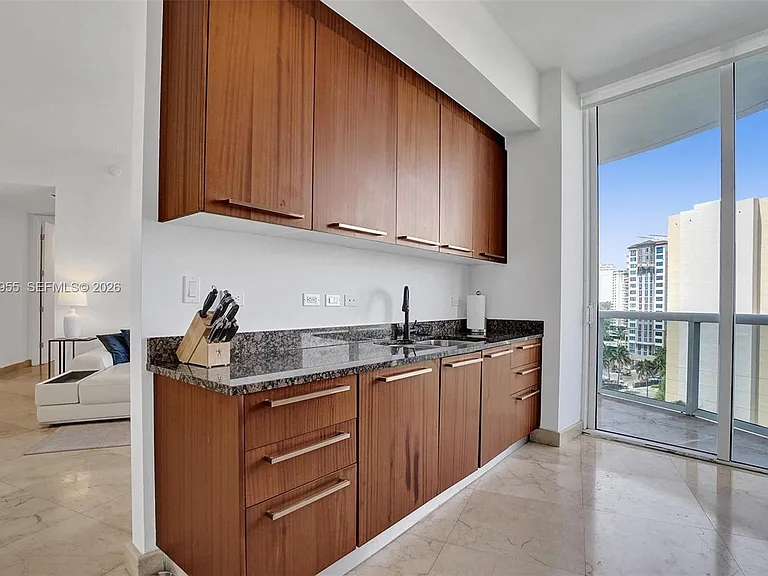 16001 Collins Ave #805 — Photo 16