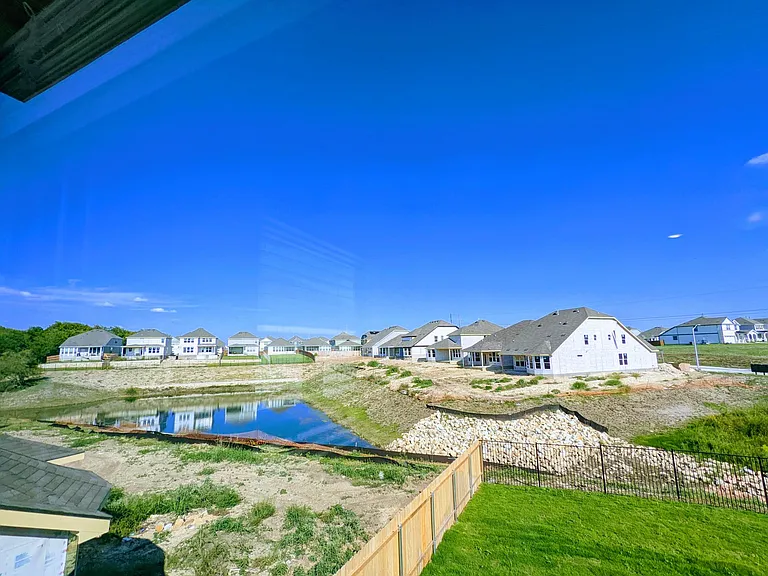 221 Sand Lily Ln — Photo 44