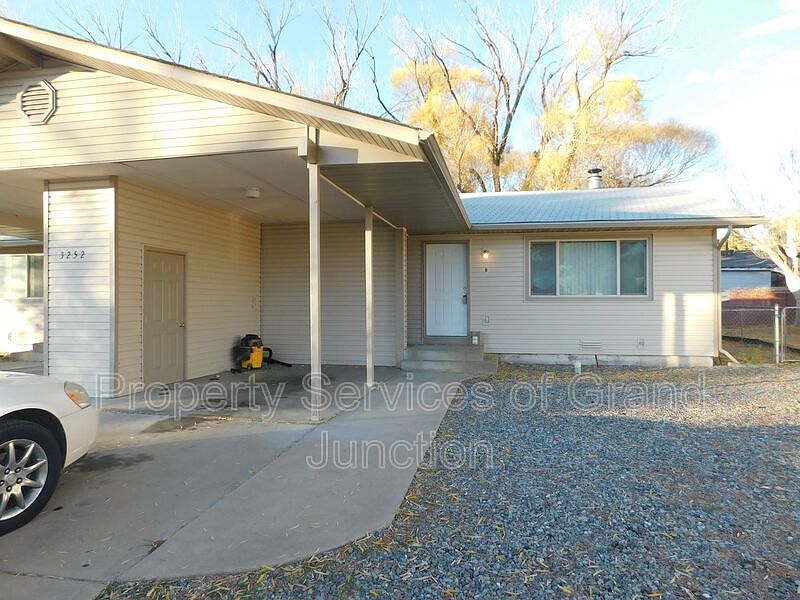 1st image of 3252 Villasur APT B