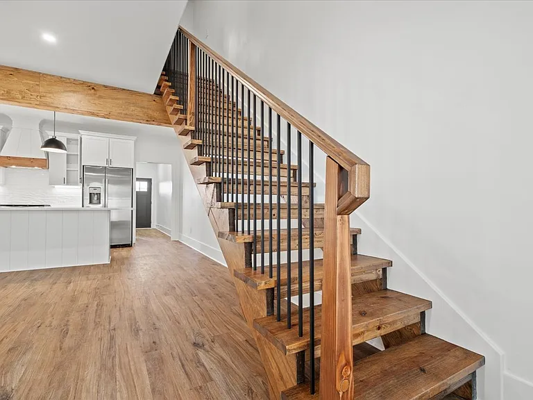 1308 Twelve Oaks Ln #1 — Photo 17