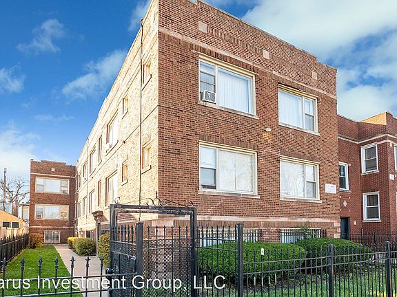 3rd image of 6046 S Fairfield Ave APT 2A