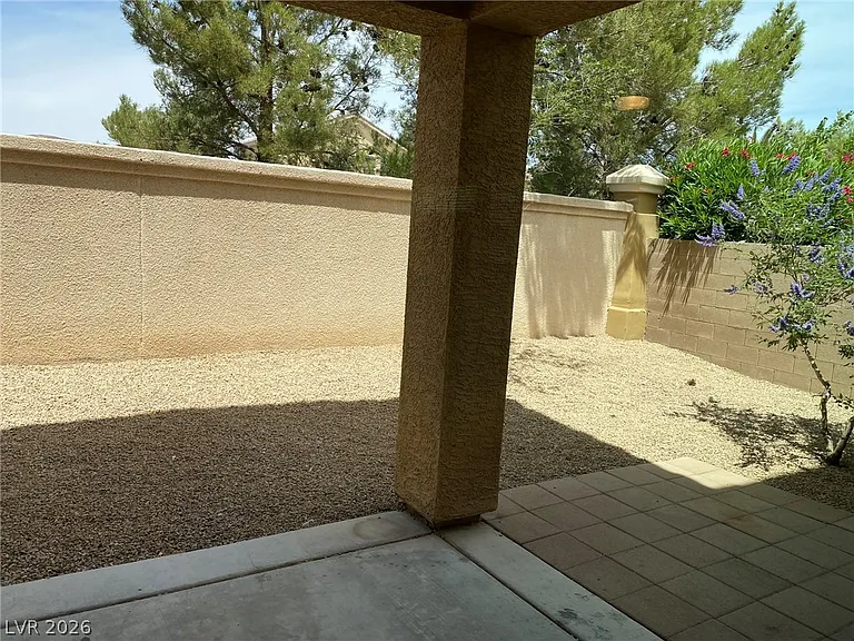 471 Center Green Dr — Photo 24