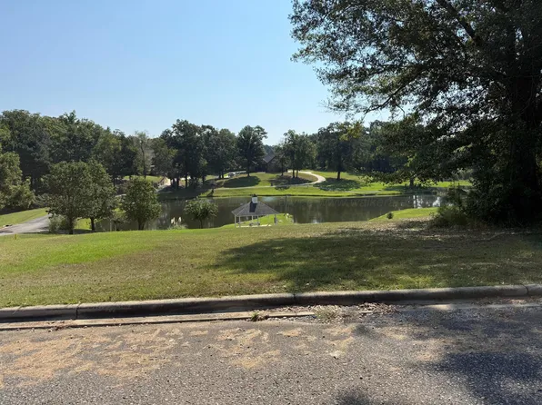 Lakeside Ct, Jasper, AL 35504