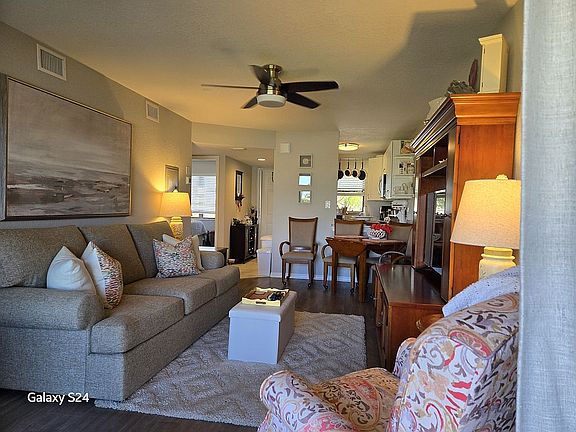 Living/Dinning Room