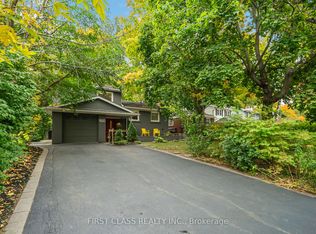 1920 Truscott Dr, Mississauga, ON L5J2A2