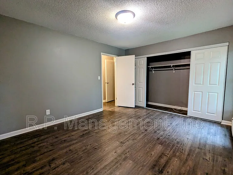 2800 Hamline Ave N #223 — Photo 5