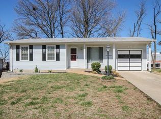 4915 Tulip Tree Ln, Hazelwood, MO 63042