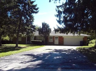 1434 Stein Rd, Saint Louis, MO 63135