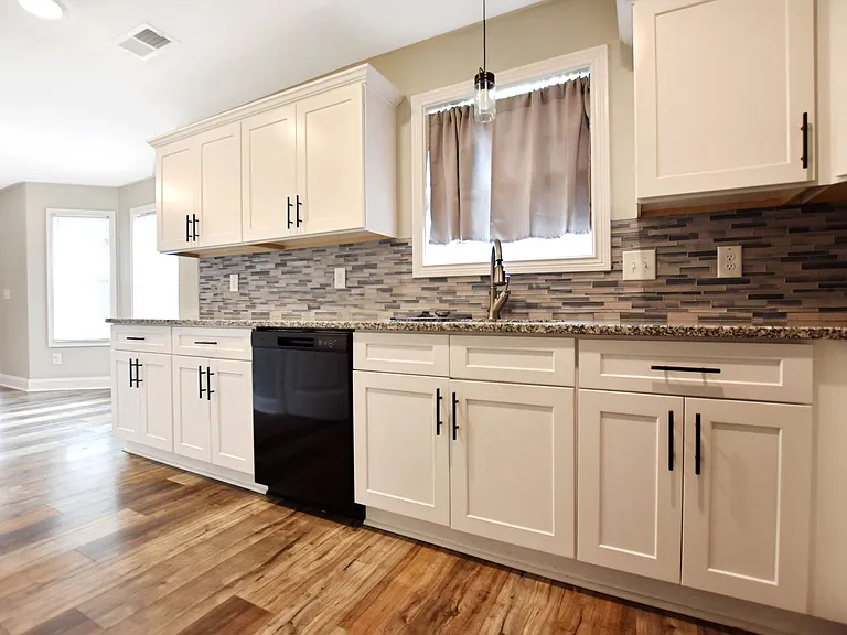 493 Woodtrace Dr — Photo 8