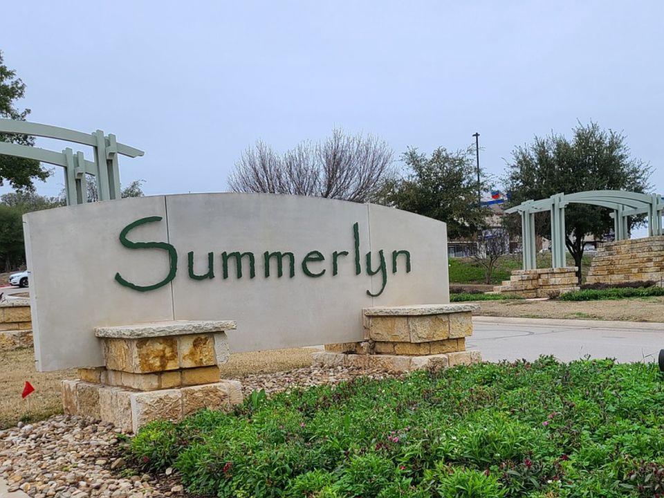 Summerlyn - Community 2nd Entrance
