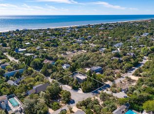 33 Bayberry Ln, Amagansett, NY 11930