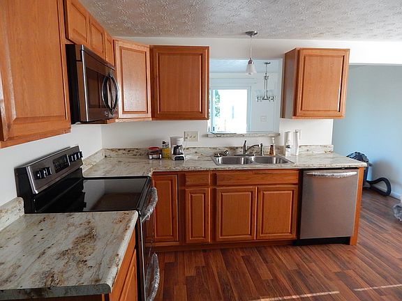 4th image of 3161 Winding Creek Dr