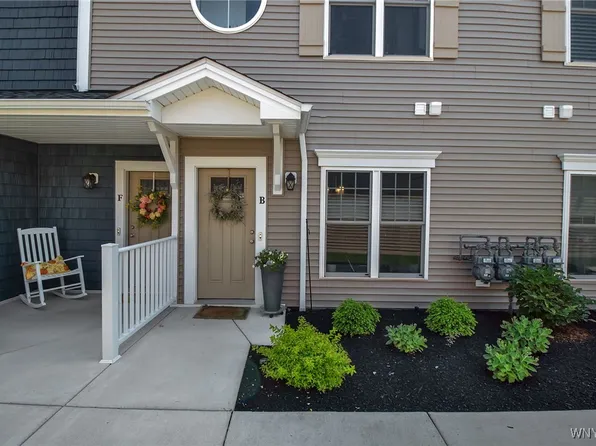 297 Northill Dr #B, Buffalo, NY 14221