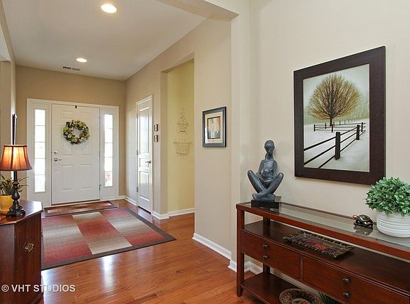 2nd image of 3749 Canton Cir