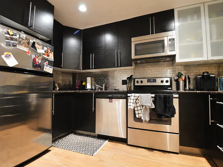 1203 Beacon St #12 — Photo 3