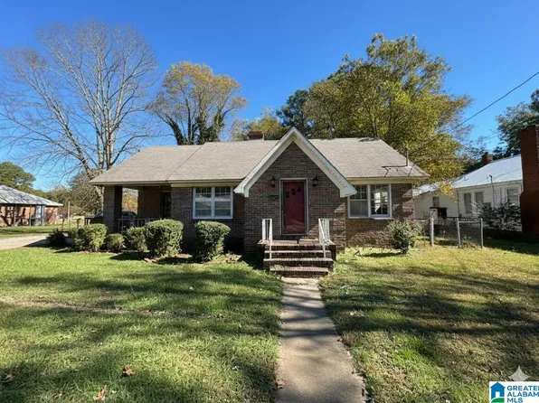 405 Hine St S, Athens, AL 35611