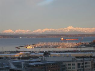 1105 9th Ave W APT 2, Seattle, WA 98119