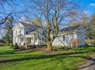 2572 Wilson Cambria Rd, Wilson, NY 14172