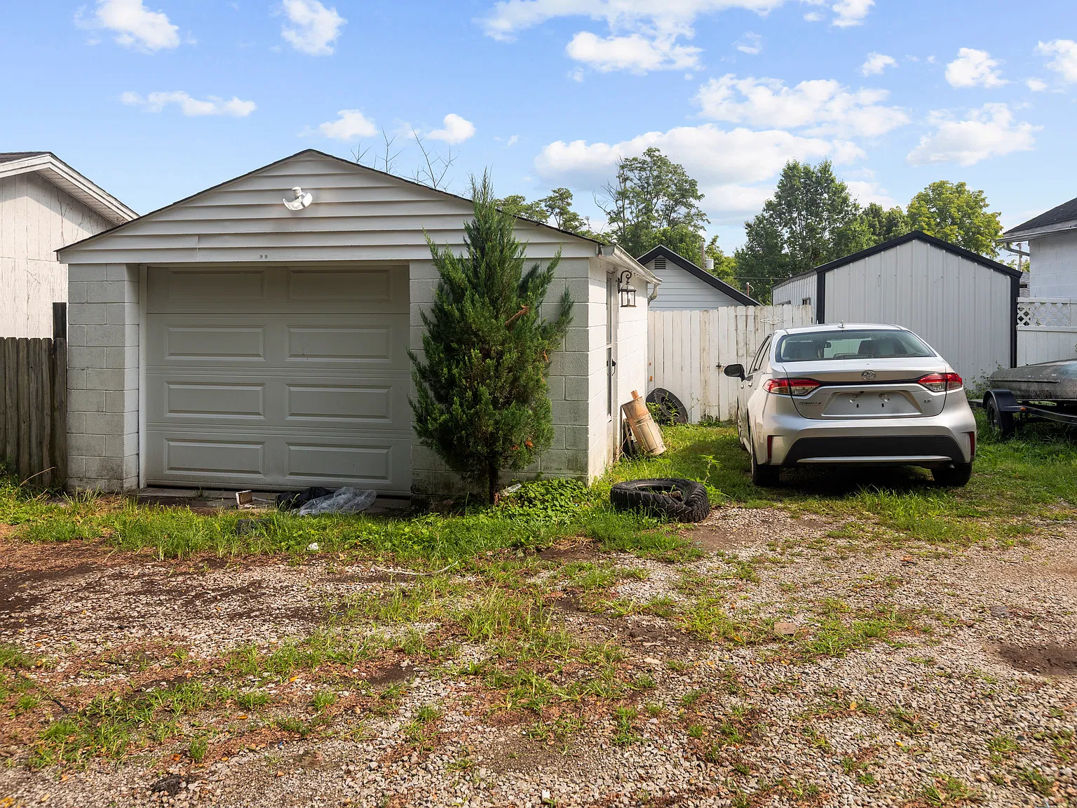 2 bed, 1154 sqft, $1,750 — Photo 2