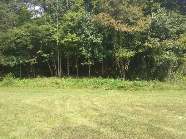 Norris Fwy, Lake City, TN 37769