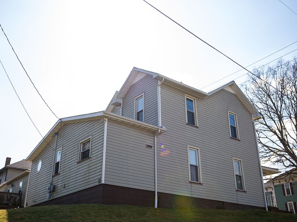 1st image of 308 E Adams St