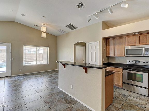 3rd image of 5029 W Nancy Ln