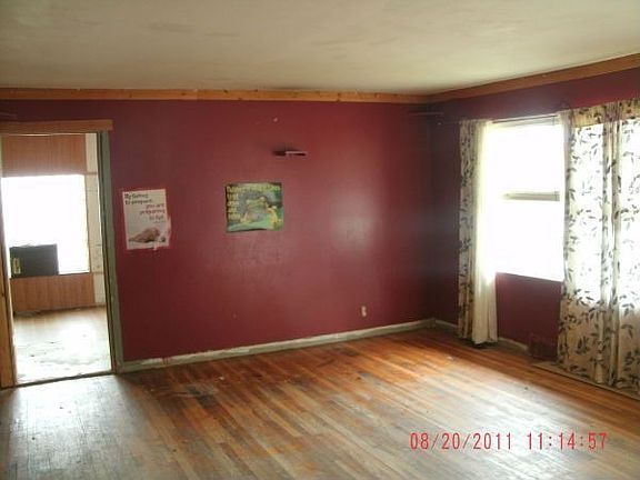 5th image of 4724 S Sherman Dr