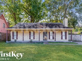 6065 Valleydale Dr, Memphis, TN 38141