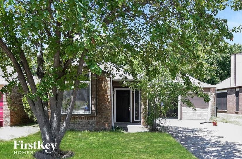 1st image of 1649 Lemonwood Cir