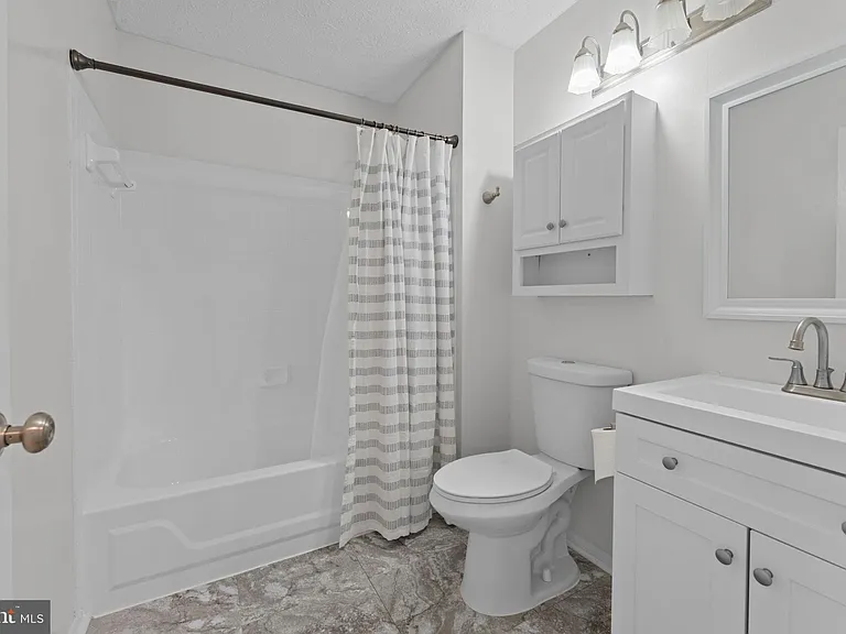 8561 Skipjack Pl — Photo 39