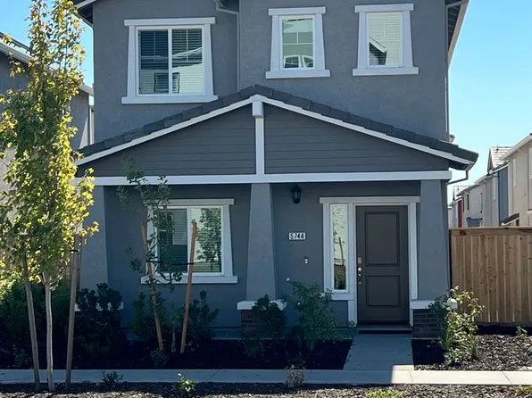 5744 Molino Cir, Roseville, CA 95747