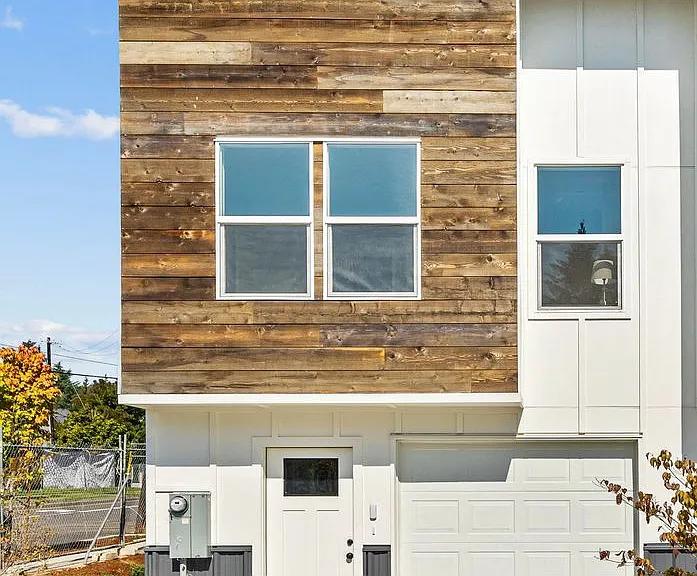 2918 NE 137th Way — Photo 2