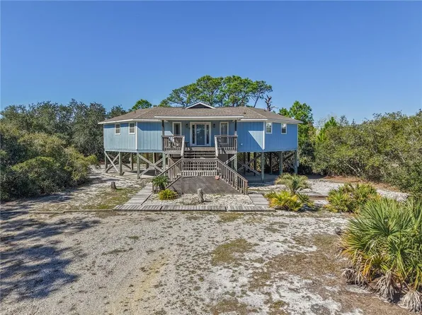 701 Cabana Beach Rd, Gulf Shores, AL 36542