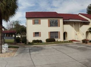 1502 S Pointe Dr APT C, Leesburg, FL 34748