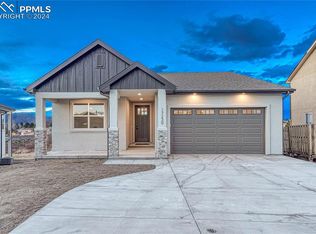 17230 Park Trail Dr, Monument, CO 80132