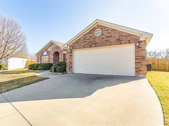 2nd image of 6205 Holliwell Ln