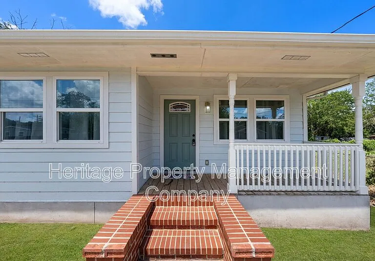 908 Liberty Ave — Photo 3