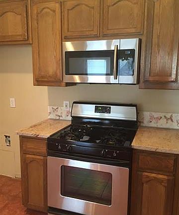 5th image of 6053 Melanie Dr
