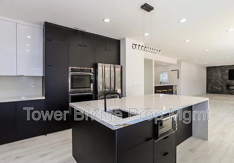 1518 Southridge Ct — Photo 6