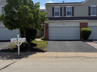 25061 S Clare Cir, Manhattan, IL 60442