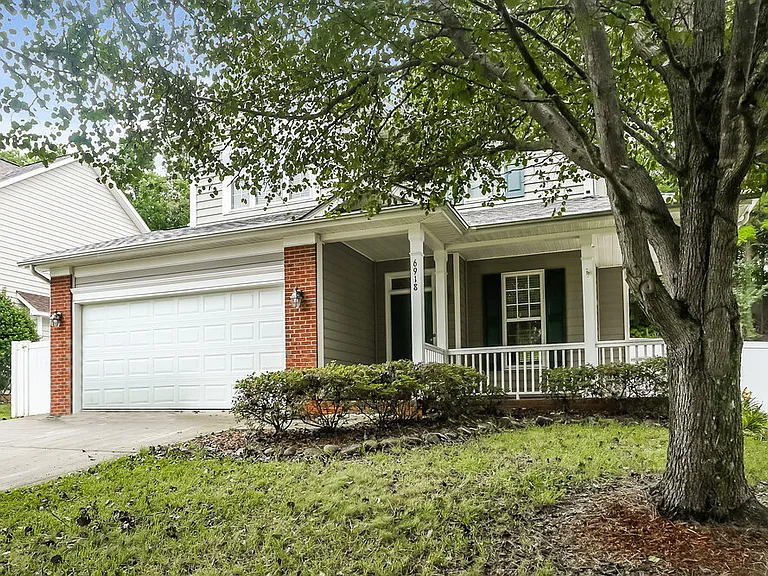 6918 Lowen Rd — Photo 5