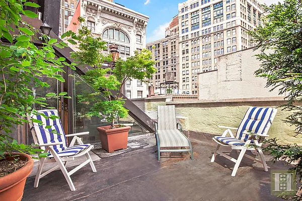 Sold by Halstead Real Estate | media 2