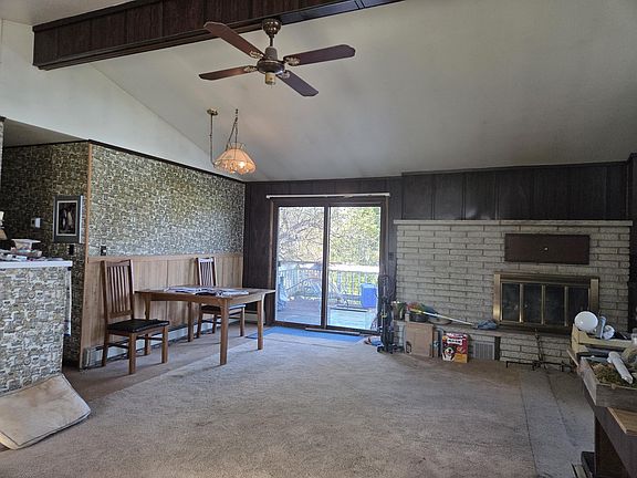 4th image of 23726 Hubert Rd