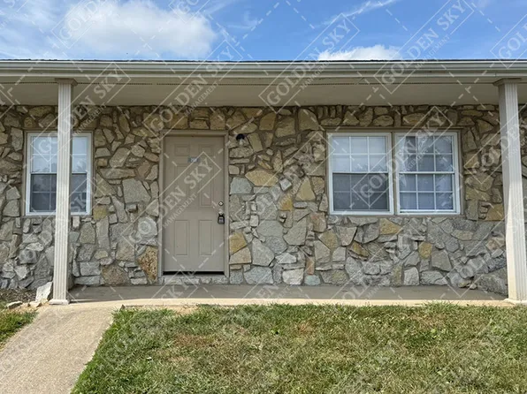 203 S Keystone Cir #203, Muncie, IN 47303