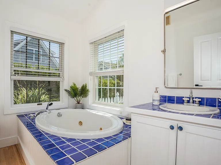 10 Uncle Leos Ln — Photo 19