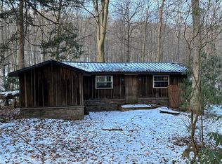 663 Mountain Rd, Mill Run, PA 15464