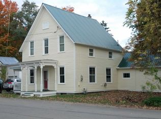 10 Maiden Ln, Waddington, NY 13694