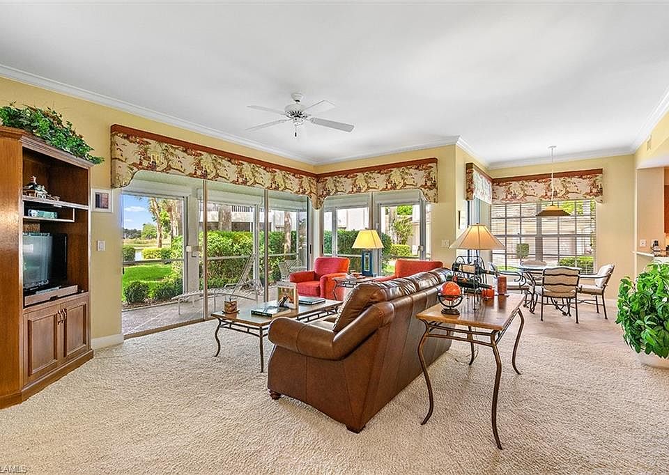 1st image of 8241 Grand Palm Dr APT 4